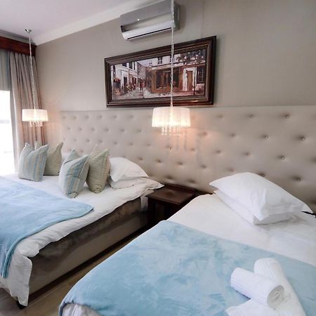 Abella Bed And Breakfast Vryburg Экстерьер фото